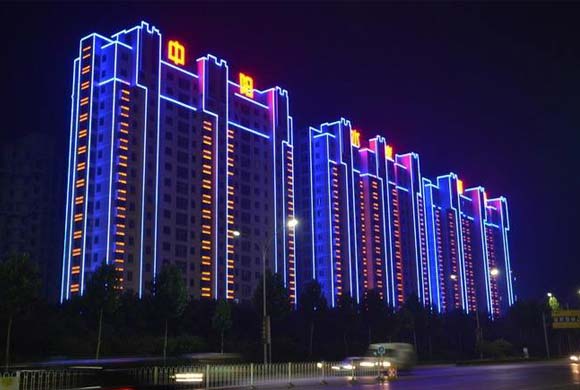 戶外樓體亮化怎么做效果更好？