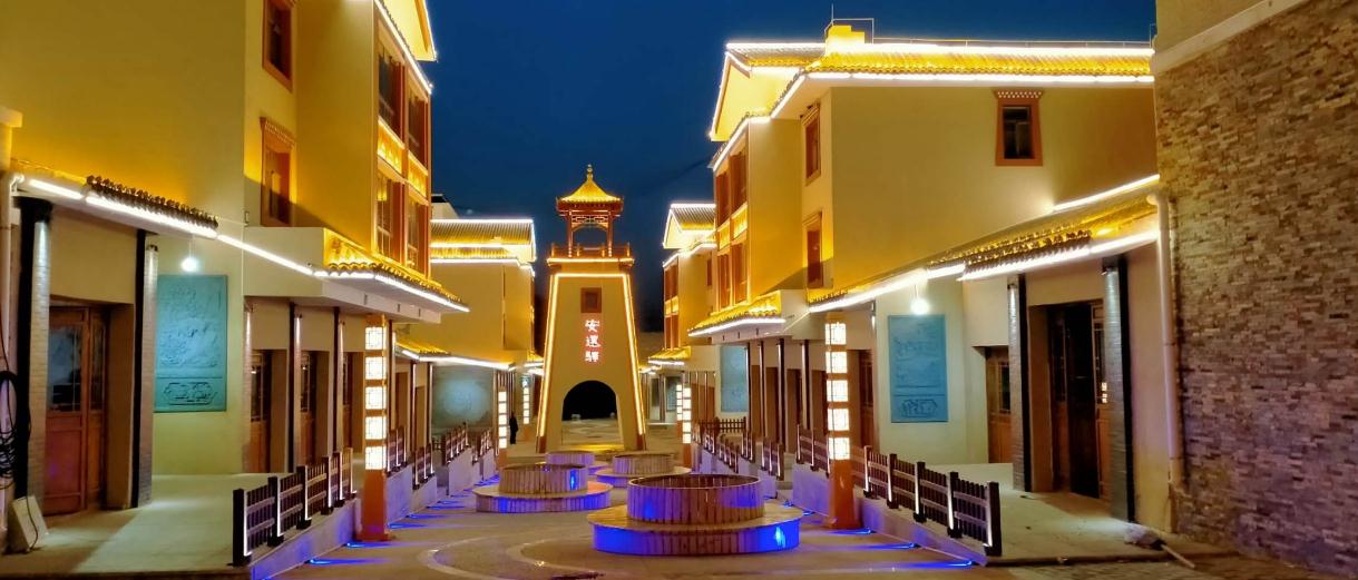 打造絢麗夜景，樓體led亮化大功臣