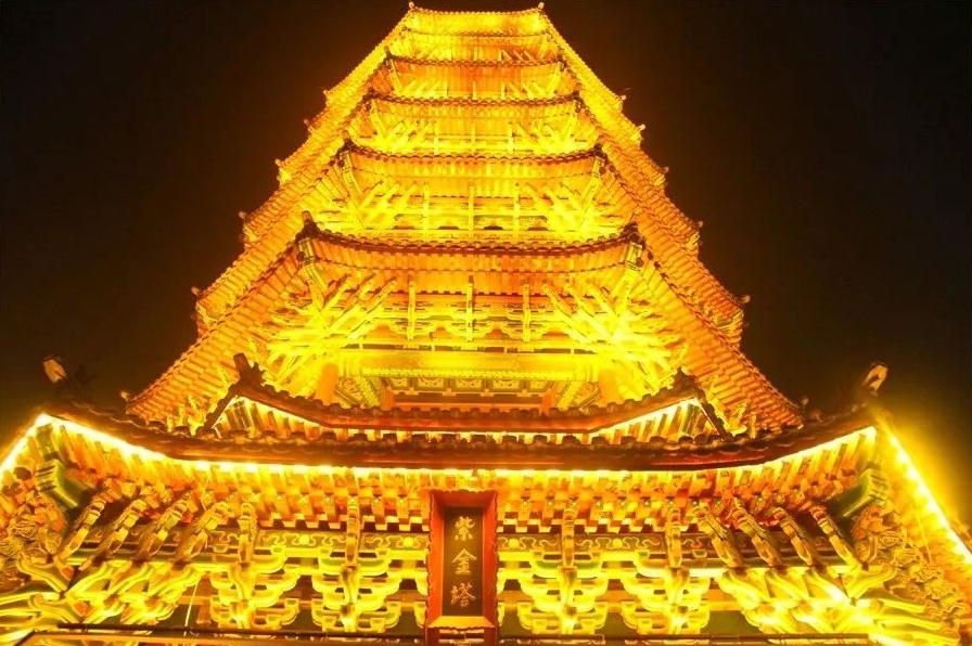 熱門景點(diǎn)亮化提升城市夜景魅力