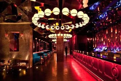 夜總會亮化工程：亮出城市夜色，點亮消費熱情